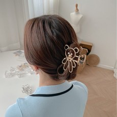 아이유곰돌이집게핀