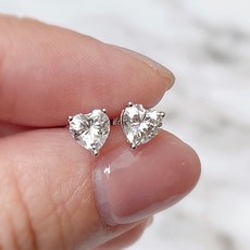 모이사나이트하트컷