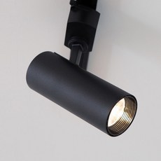 dac6f705d3890d25a3e6a495a2f7cc05a84b26bad329433b8c36f49ea8ca.jpg