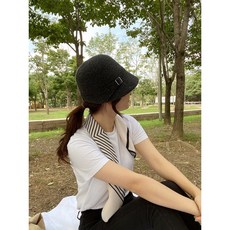 모자 버킷햇 여성 벙거지 겨울 방한 브랜드 명품 대두 울 중절모 쇼핑몰 가을 연예인 메이커 추천 예쁜 패션 스타일 화가 클로슈햇 크로쉐 승마 모자