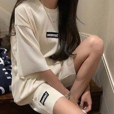 깔끔한 실루엣 사이즈 조절 밴딩 신축성 우수 상하 셋업