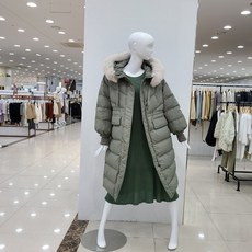 지컷롱패딩