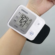 db1dacdd522cdb35f4cc1b2880315440aaa2774eb6327a7577809c216fae.jpg