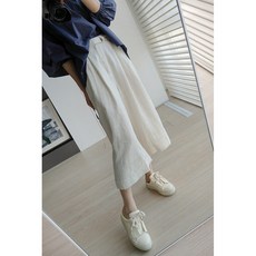 bef2fc71a5f9abdb582925f95793b36fb4feb84fa3aa470e28f18730b88b.jpg
