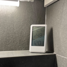 대화면 LCD 디지털 온도계 알람기능 집들이 출산 개업 선물 인테리어 효과 시계 습도계, 화이트, 1개