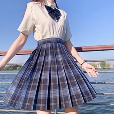 bc32b4c19dfe8273ab4488a1b7d0031ecdb3b1fb1102f634665a9f2af624.jpg