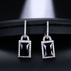 빅스퀘어보석귀걸이