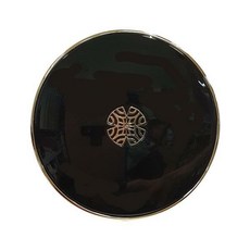 81dc8c5769f5010b6e4774b2825b0796e92e658d4b1ac94d1475627afcf9.jpg