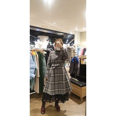 뉴코아강남오즈세컨 울혼방타탄첵크코트O21JBWCT243W