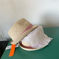 c3b29805d7992379e264f91dd98e73b03da23e2937f1842a9ed33c628bb2.jpg