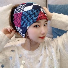 a82f0d4764de8f8f616ed2c1a24423e15262fba48850fa2c3cf14ad755a7.jpg