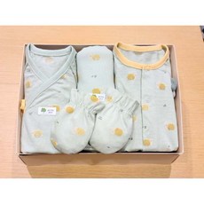 [현대백화점][밍크뮤]SC (GN)콜린배내가운+(GN)콜린7부내의+(GN)콜린속싸보+(GN)콜린손싸개4종세트 상하복, 없음