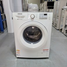 e6ed973014e130dfb017c4818e13dec3332cbe0e0f75e7f16b280893eef5.jpg