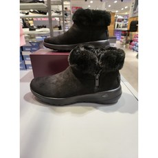 스케쳐스방한화