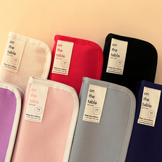 비온뒤온더테이블필통