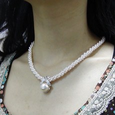 타사키진주목걸이