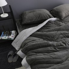 9a7abf59-e3f9-42c7-9e0a-b4bf3cd45108.jpg