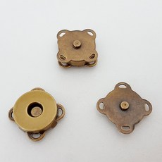 e21a6b2c-f2ae-4c3d-abe0-b28299b28d57.jpg