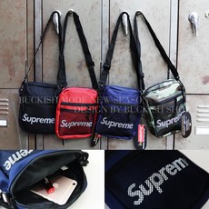 스투시크로스백