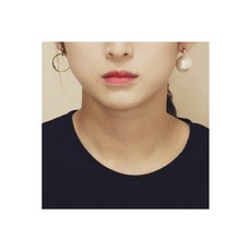레스이즈모어귀걸이