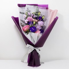 블뤼엔 생화 퍼플 앤 핑크 장미 + 리시안 + 카네이션 9송이 꽃다발, 혼합색상