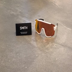 스미스 와일드캣 SMITH WILDCAT 화이트 / 레드미러렌즈 야간용 투명렌즈 추가증정 자전거 라이딩 고글 선글라스 아시안핏