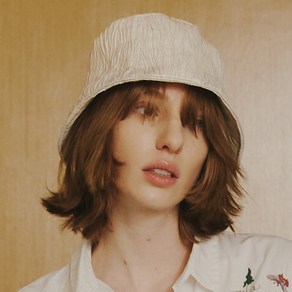 포에지담 The shelte Pleats bucket hat