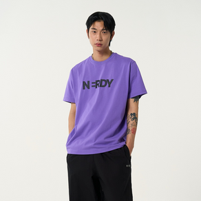 널디 블랭크 빅 로고 반팔 티셔츠