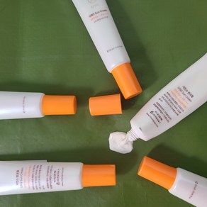 12시간지속 선크림 3중기능성 선크림 4계절용썬크림 (SPF50+/PA+++) 눈보호 썬크림 3개, 20g