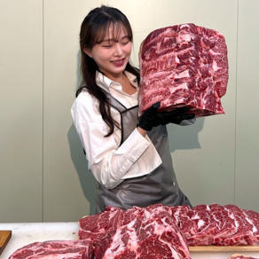 국내산 한우 1++ 투쁠 한우 생등심 300+300 g 구이용, 2개, 300g