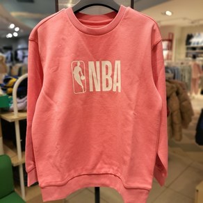 NBA키즈 NC신구로 레귤러 핏으로 편안한 NBA 기획 베이직 로고 맨투맨 K235Z1999P_34