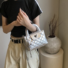 로이파파 하트 버클 포인트 토트백