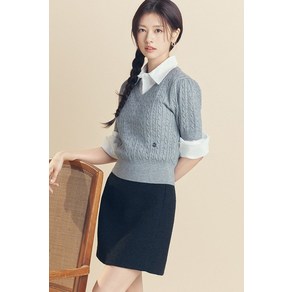 로엠 ROEM V넥 케이블 반팔스웨터 RMKAE49R01 393216