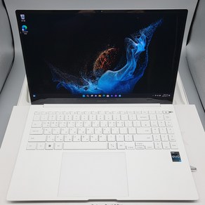 삼성 갤럭시북 프로 NT951XED i7 신품급 고사양 가벼운 중고 노트북