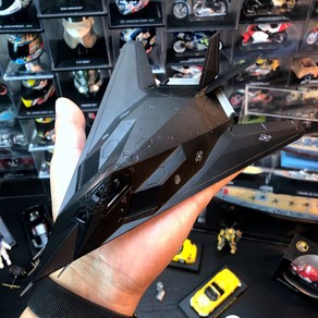 F117 스텔스폭격기 무기호환 가능 1:72