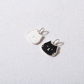 비즈아이 [8-541-04]순은펜던트 에폭고양이 11x10mm 실버925 1개