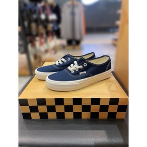 VANS 반스 Authentic 어센틱 스니커즈 VN000BW5DTQ