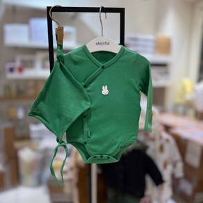 [압소바] 봄 60% /출산용품의 기본 배내저고리 /바디슈트 디자인으로 배 나올 걱정 없이 /귀여운 보냇스타일 모자까지 세트로 /미피 캐릭터가 포인트로*미피모자배내슈트*