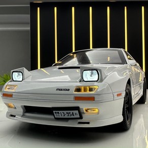 Mazda RX7 스포츠카 1:24 사운드 풀백 라이트 자동차, 노란색, 1개