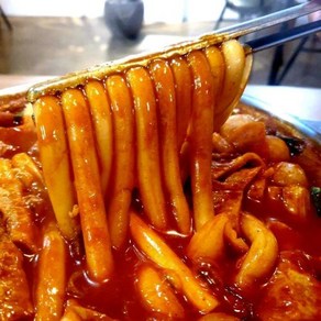 칠구 즉석 떡볶이 수제로 만든 생밀떡떡볶이세트 매운맛