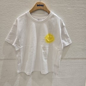 [에스핏] 논현점**대박세일** 빠른배송 25년여름신상 여아 초등부터주니어 앞판스마일 포인트로 예쁘게 깔끔한 티셔츠 스마일 라운드(WH)SJZ304-FKRT22