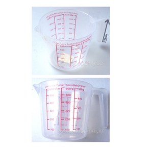 1+1 가벼운 자주 사용하는 플라스틱 계량컵 눈금컵 600ml, 2개