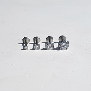 [0.8mm] 써지컬 화이트큐빅 라블렛 피어싱 귀걸이