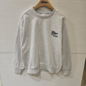 [에스핏] 논현점**대박세일** 빠른배송 25년봄신상 남아 초등부터 주니어 깔끔하게 코디하기 좋은 맨투맨티셔츠 백 포인트 맨투맨(W/M/GR)SJZ101-MKRT12