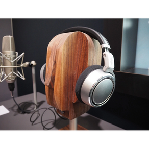 NDH20 노이만 스튜디오 헤드폰 / 뉴만 Neumann 밀폐형 모니터링 헤드폰 녹음 작곡 음악감상 폴더블 접을수 있음 초기불량 A/S 가능 젠하이저