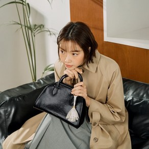 [빈폴ACC](BE52D3M085)리프 라운드 스몰 토트백 - 블랙