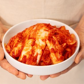 [강남교자 본사 공식 지정] 45년 칼국수 명인 강남교자 마늘김치 3Kg(무료 배송/매장에서 드시던 그 맛 그대로/출고 버무린 김치), 1개, 3kg