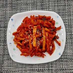 아삭한 족발 보쌈용 양념 무말랭이무침 맛누리