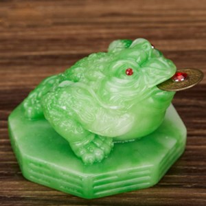 TP 재물 대박 삼족두꺼비 장식, 옥