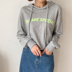 스페셜 컷팅 크롭후드티
